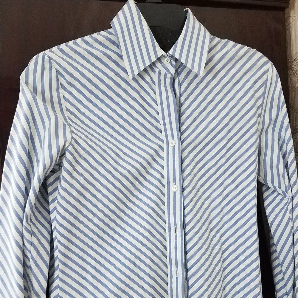 Women shirt stretch